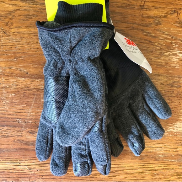NWT Tek Gear gloves - Picture 5 of 5